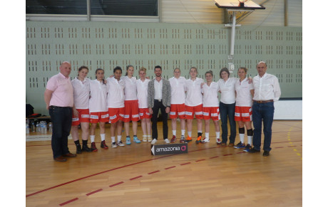 CEST : la remise des polos  AMAZONIA