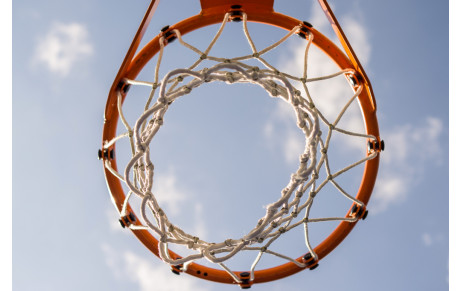 U 13 :  CE N'EST PASSE LOIN !