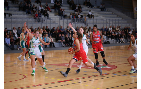 CEST : LA VICTOIRE...... POUR RESTER DANS LA COURSE !
