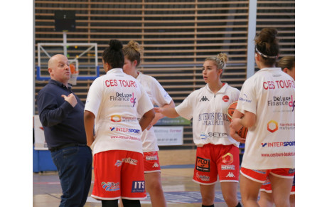 CEST : GO GO GO  LES RED GIRLS  !