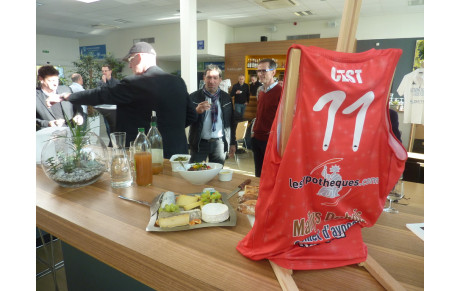 CEST : &quot;LE PETIT DEJ&quot; PARTENAIRES !